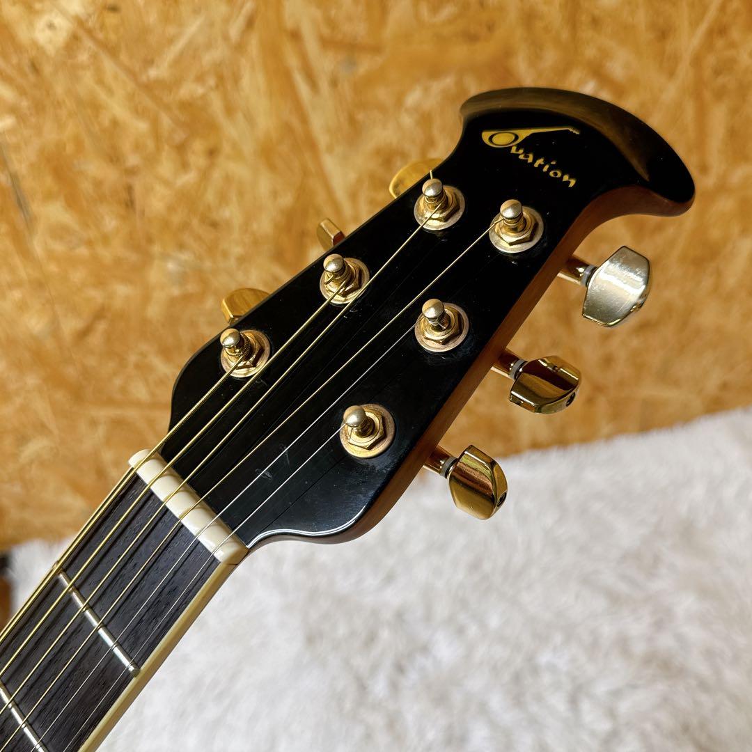 Ovation/Celebrity CC44 ミッドデプスボディ エレアコの定番