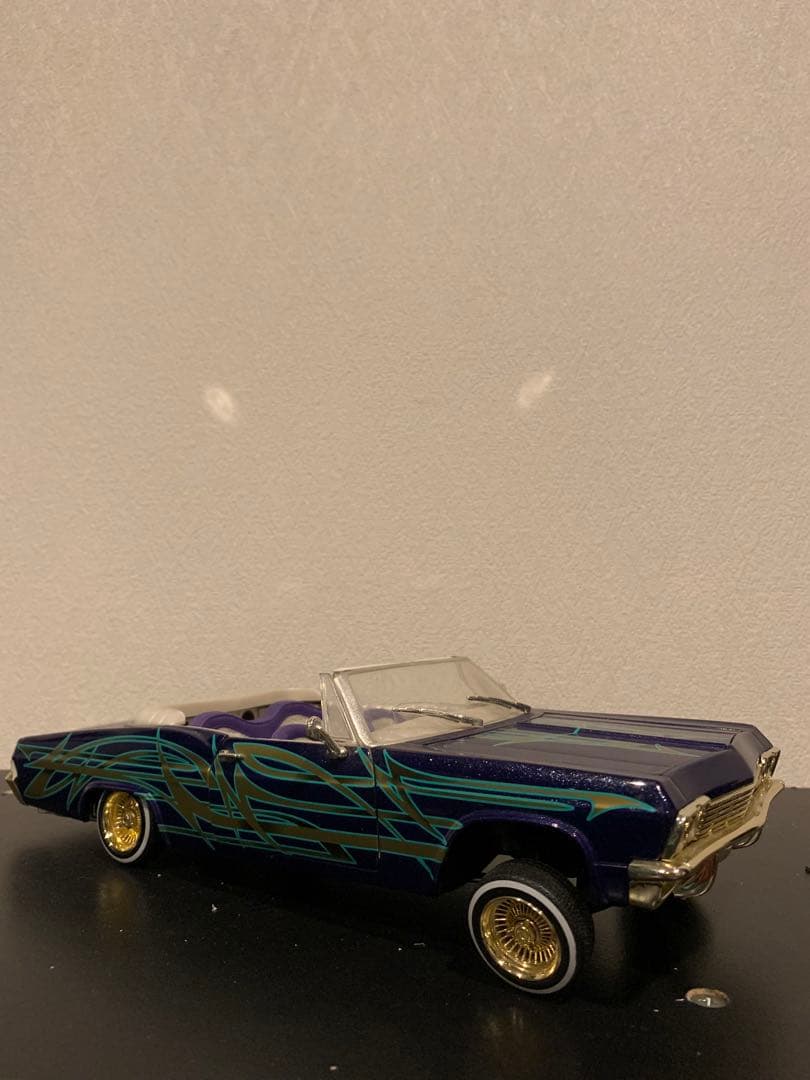 稀少1/18 65インパラ　ローライダー