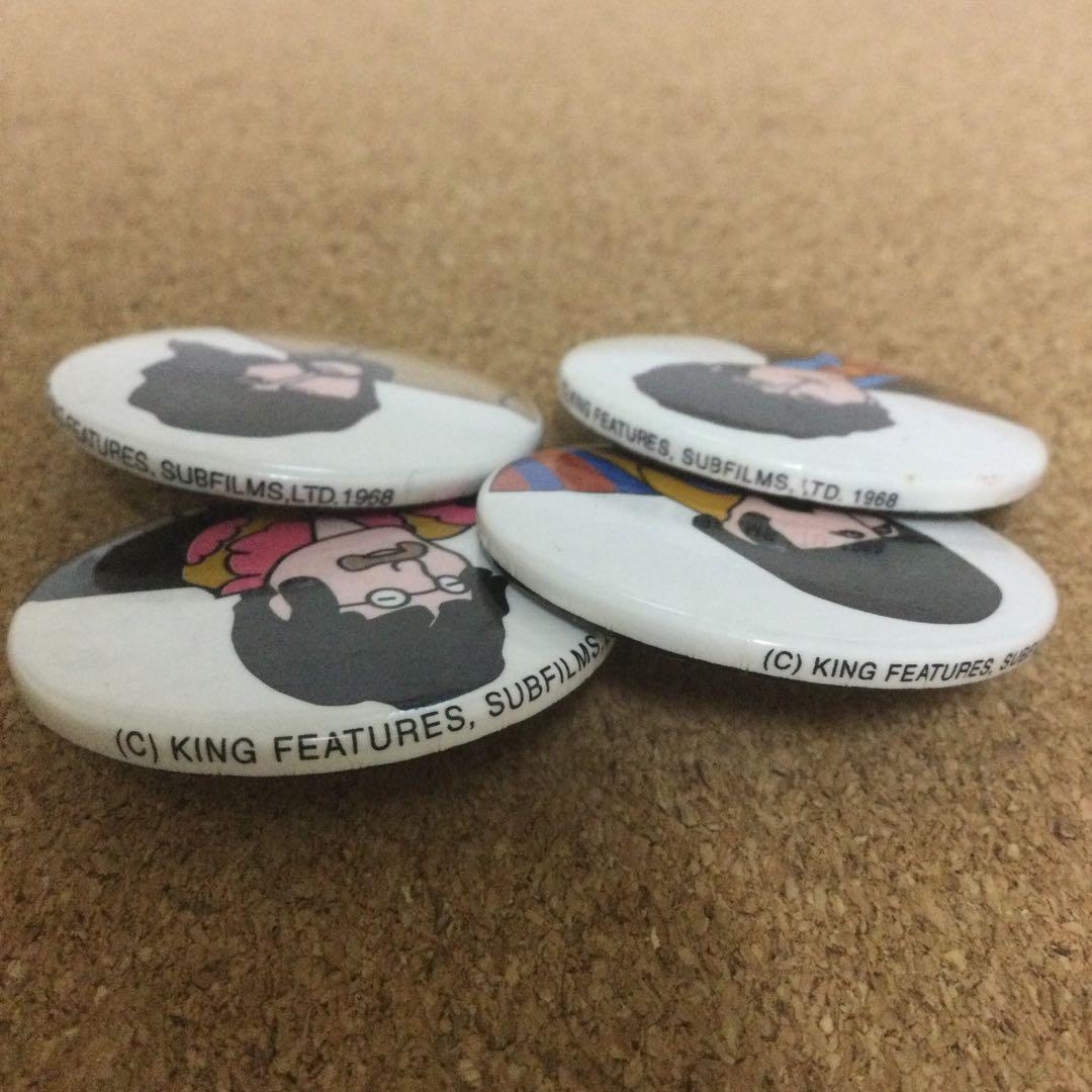 THE BEATLES ビートルズ　缶バッジ　4個セット