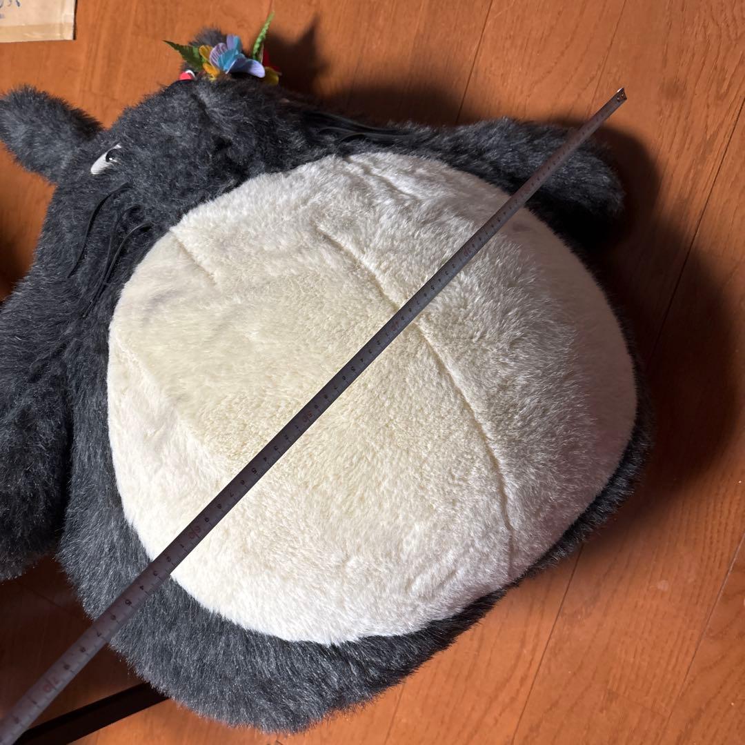 限定品トトロ 特特大ぬいぐるみ 花の飾り付き80cm