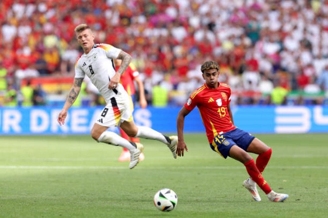 クロース　ユニフォーム　ドイツ代表　EURO 2024（H）