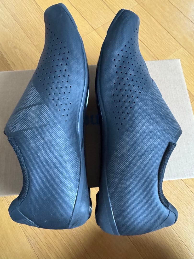 Shimano RC3ブラック シューズ