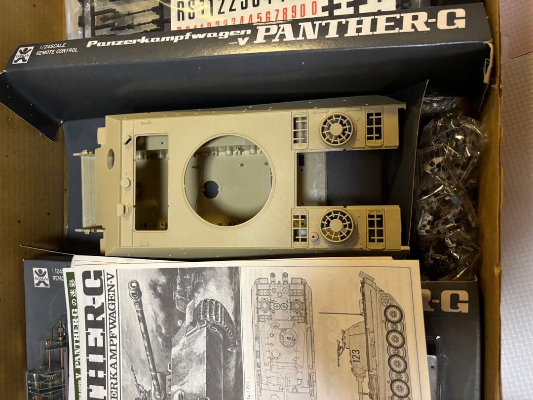 ドイツ陸軍5号戦車パンツァーG 1/24