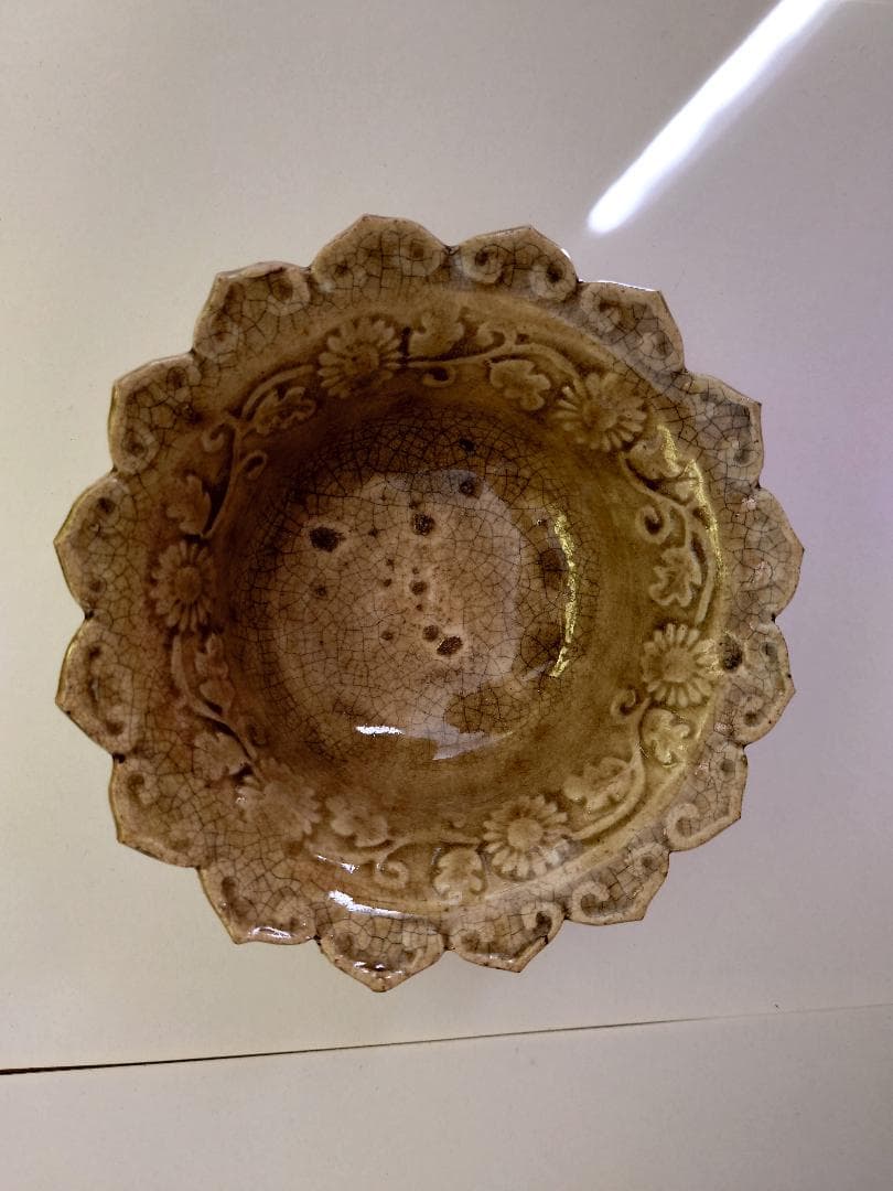 ★陽刻輪花鉢★室町～桃山☆骨董品　☆