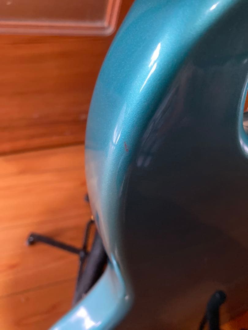 ベース Squier AffinityJazzBass Lake Placid Blue