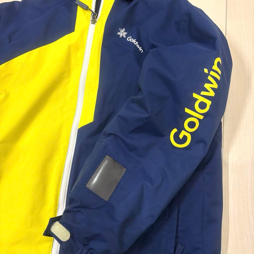 ゴールドウィン ジュニアスキーウェア上下