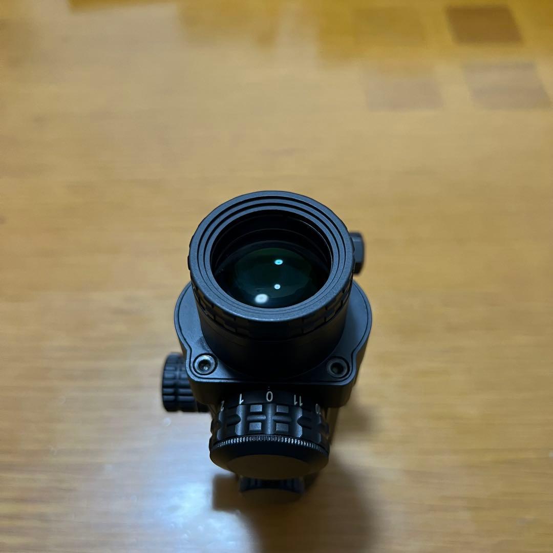 【激レア美品】　Vector Optics　Calypos 3x32SFP　実物