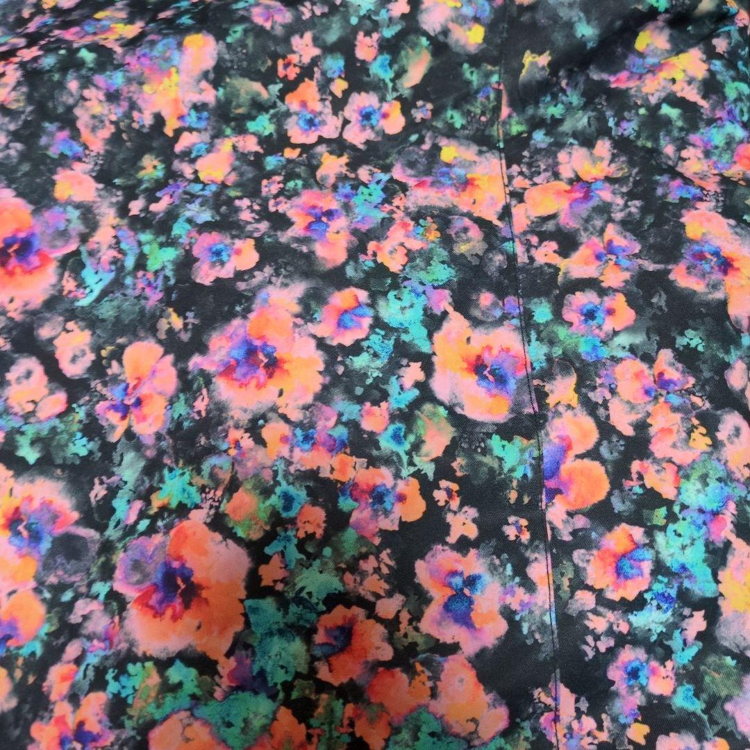 【美品】ROXY　スノボウェア　上下セット　L　小花柄　ベージュ