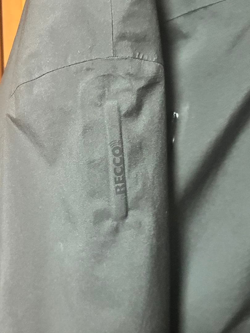 希少RECCO®ウォータープルーフスキージャケット