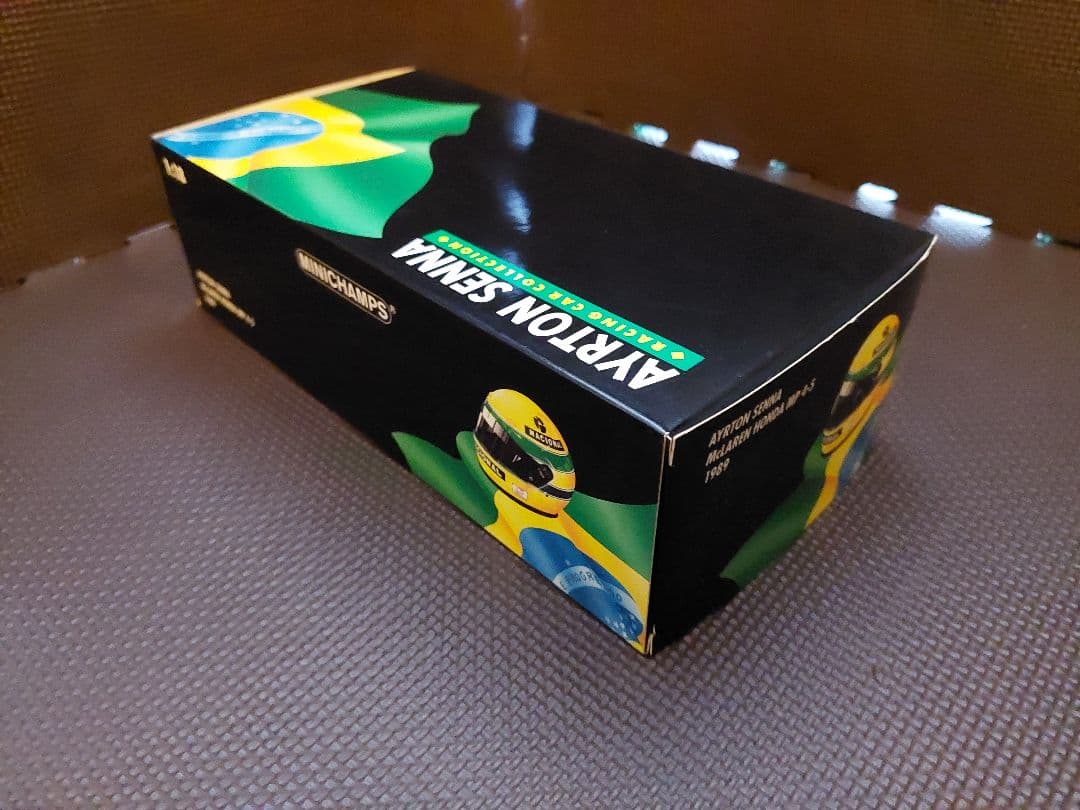 1/18 マクラーレン・ホンダ MP4/5 A.セナ 1989 マルボロ仕様