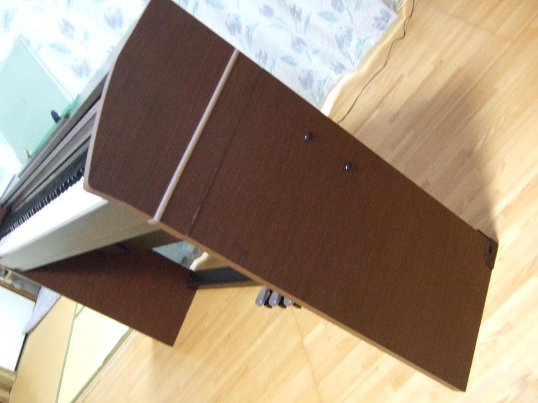 電子ピアノ CASIO Privia PX-700 88鍵盤 送料込み