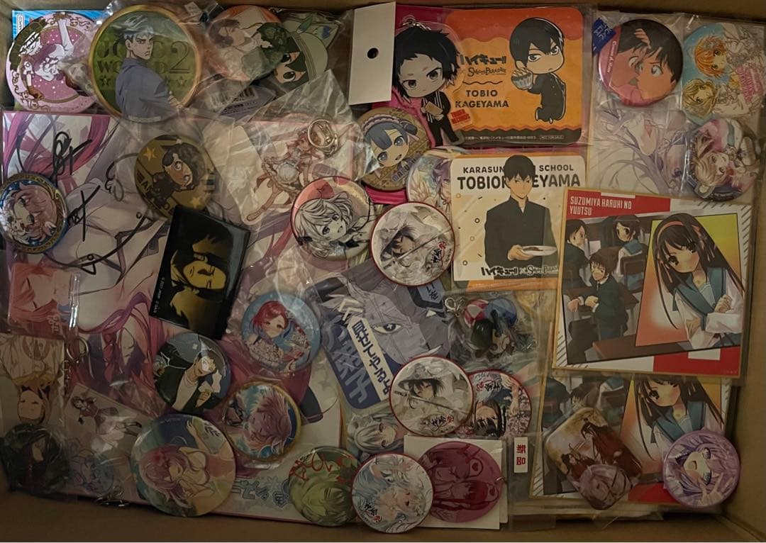 アニメグッズ　キャラクターグッズ　1200個以上　まとめ売り