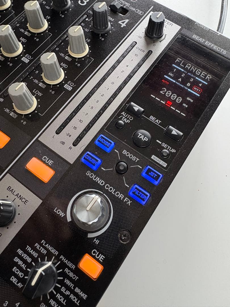 Pioneer DJM-750 DJミキサー