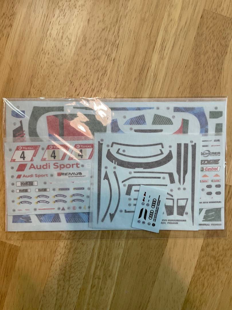 BEEMAX nunu 1/24Audi R8 LMS EVO 2019優勝