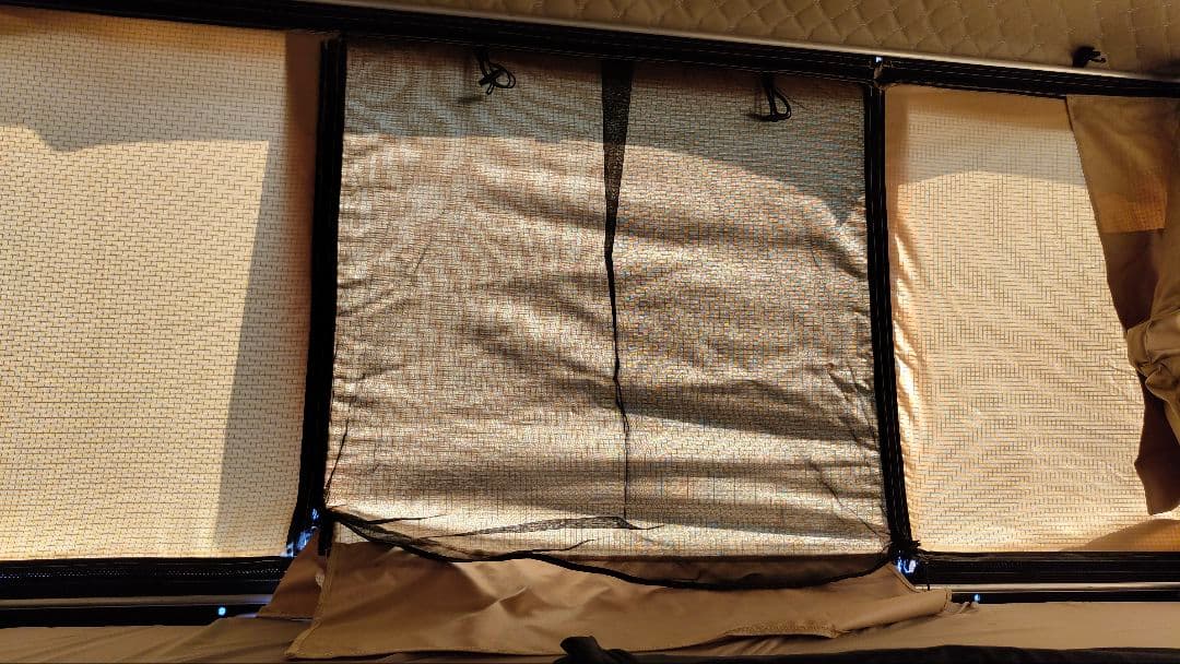 ルーフテント　条件あり　素人です。