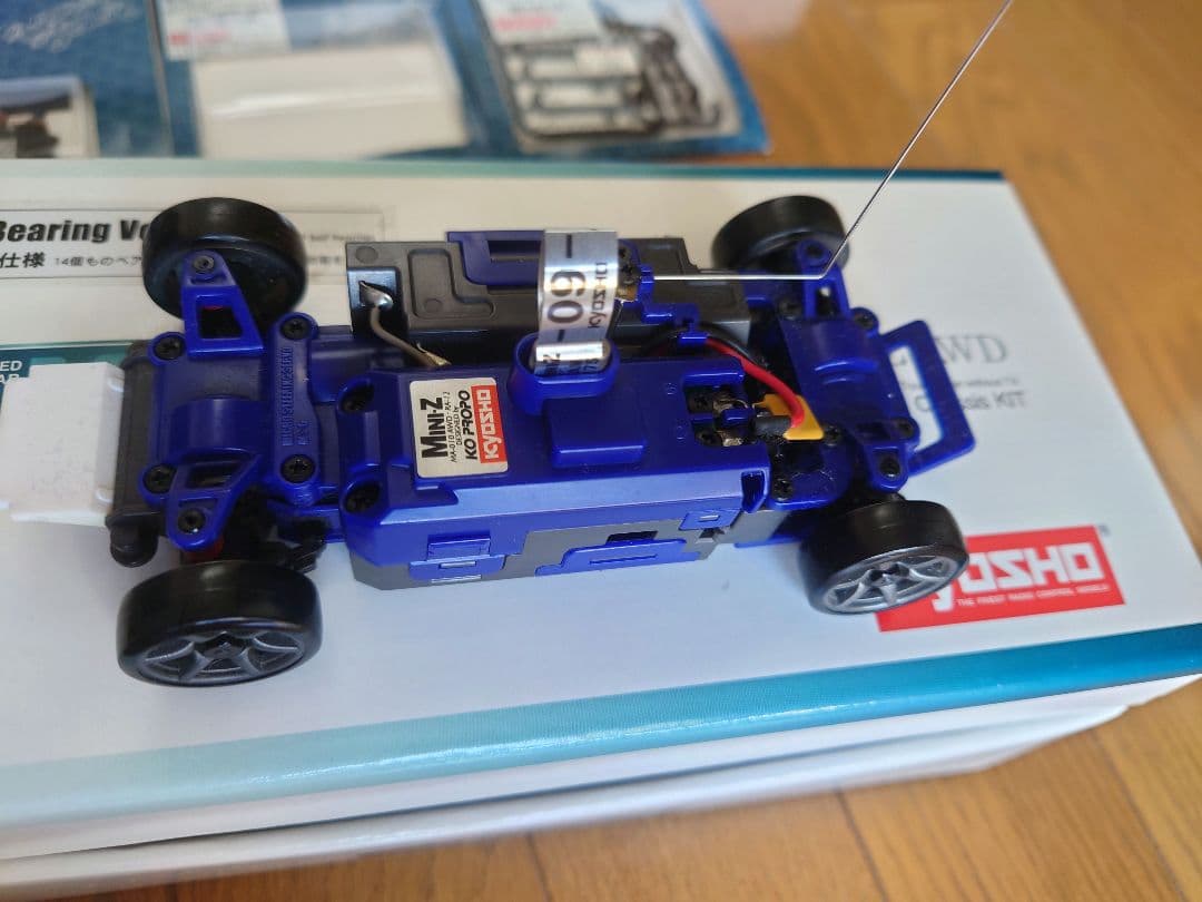 イ*ー様 ミニッツAWD MINI-Z フルセット オプション多数 双葉プロポ付