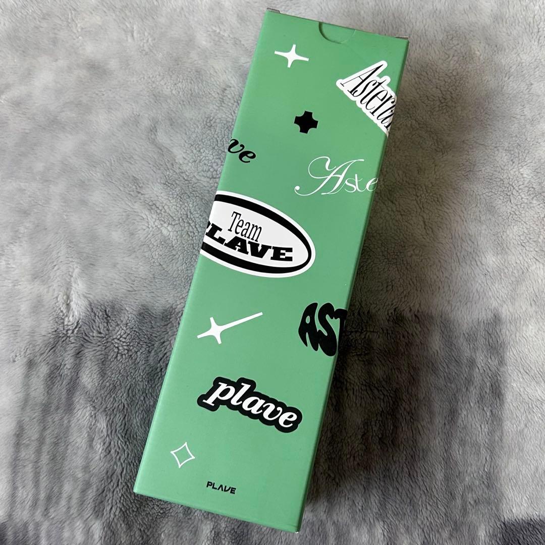 PLAVE デスクマット