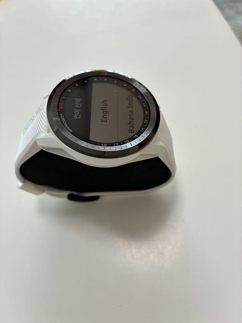 GARMIN(ガーミン)GPSゴルフウォッチ APPROACHS62『新品同様』