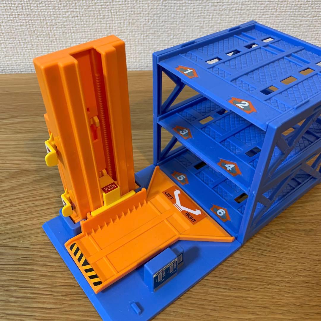 【トミカ】 建設現場 プレイチャージシリーズ×3 キャリアカー ５点＆工事車両