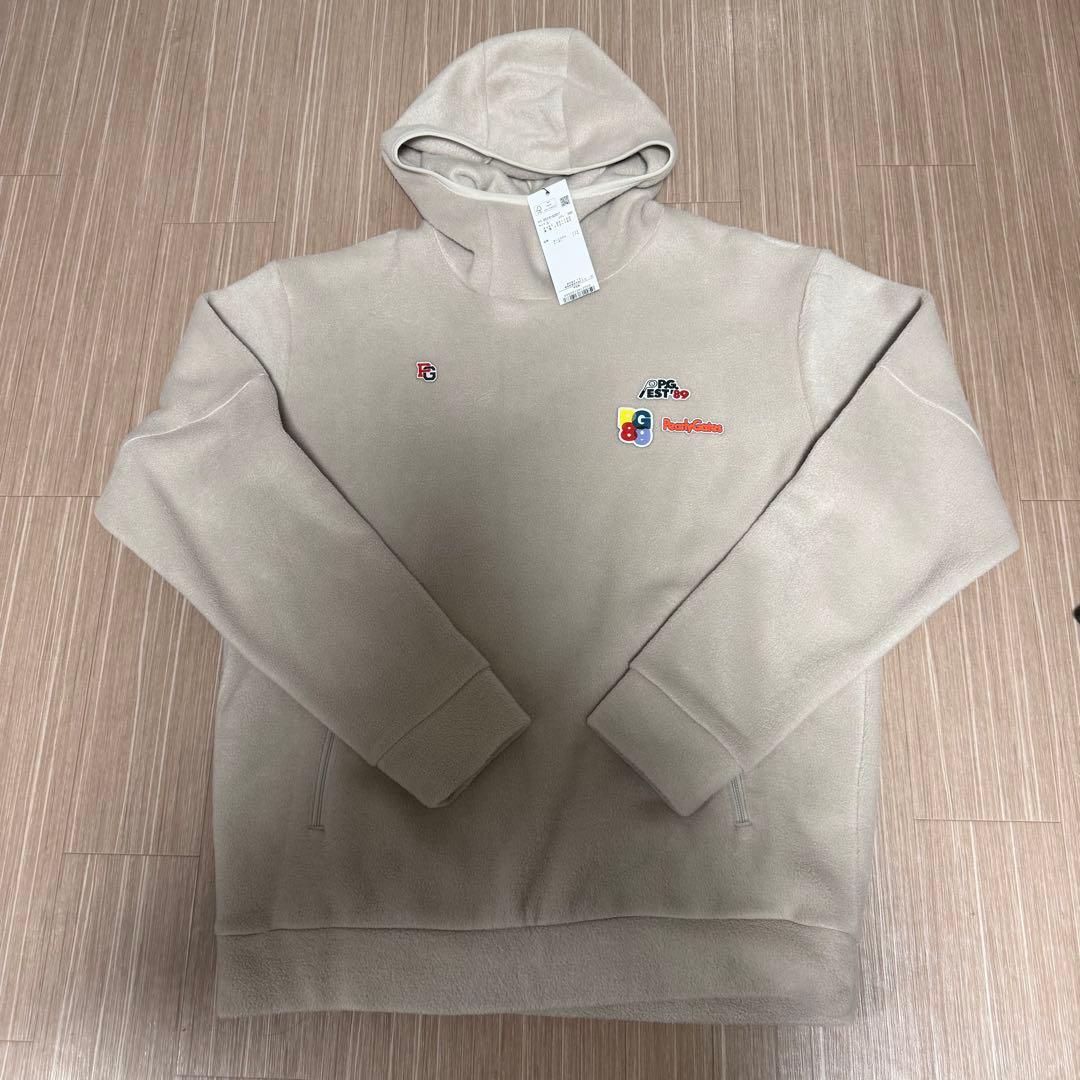 新品タグ付き　フリースフード付きパーカー　サイズL