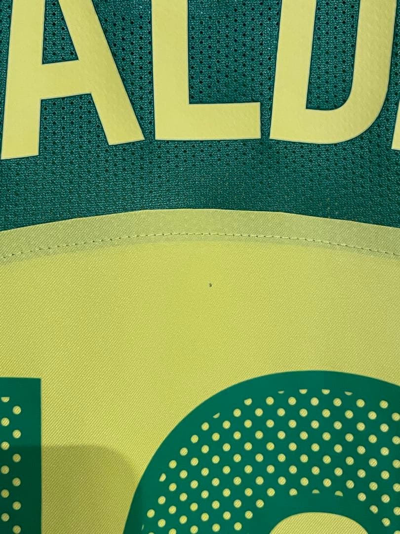 【タグ付き正規品】ロナウジーニョ ブラジル代表ユニフォーム 2004 復刻