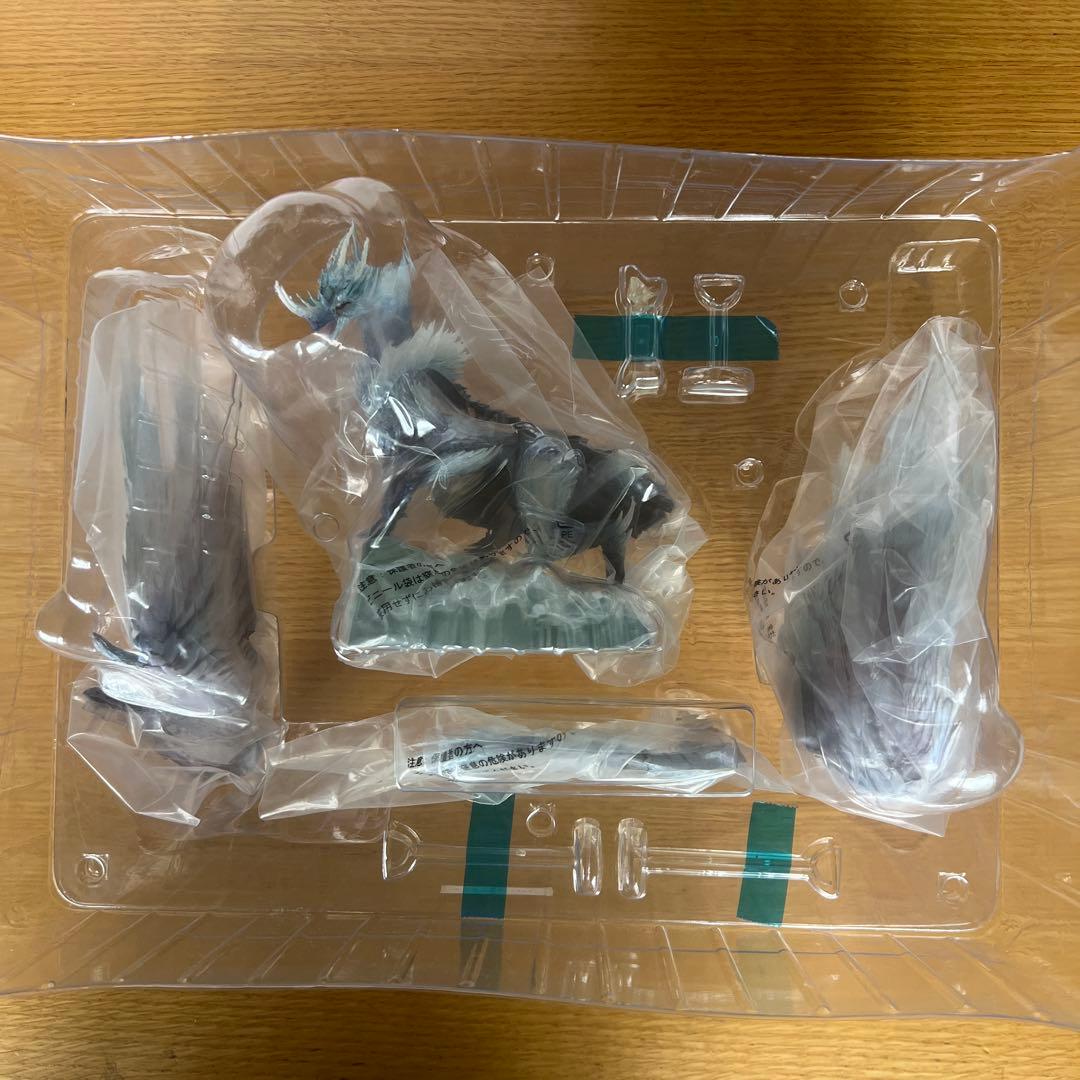 モンスターハンター:アイスボーン イヴェルカーナ フィギュア