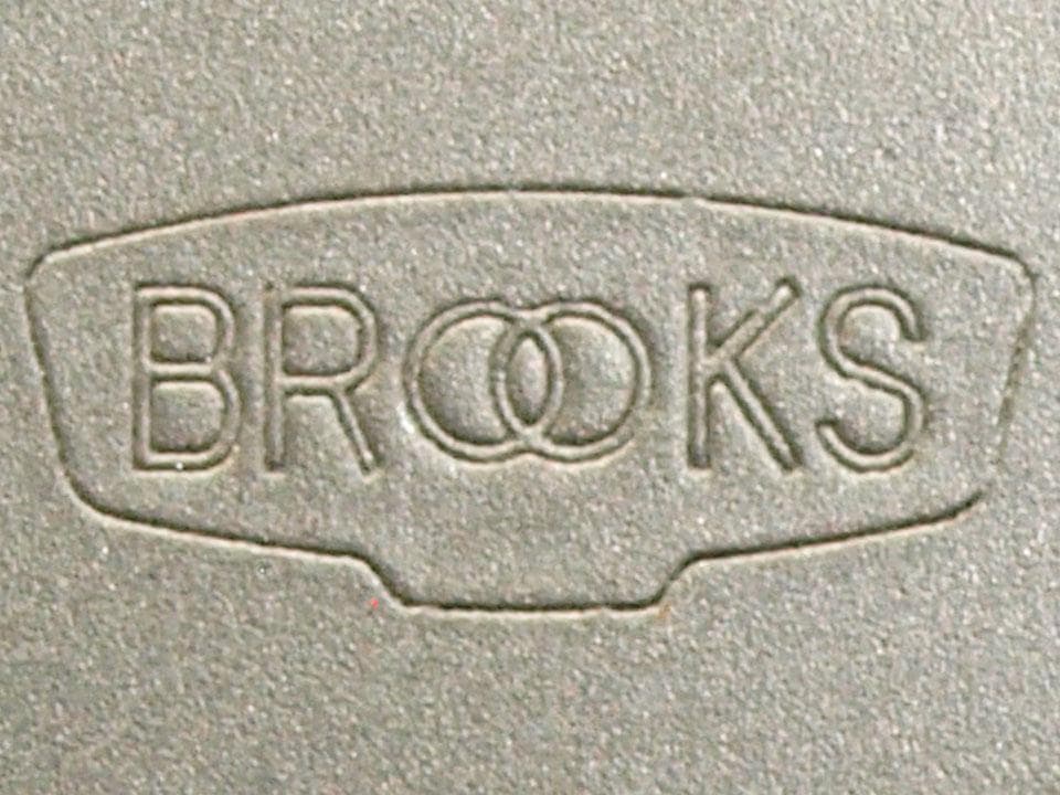 ブルックス（BROOKS）トークリップ＆ストラップ 箱、台紙付き、新品未使用品