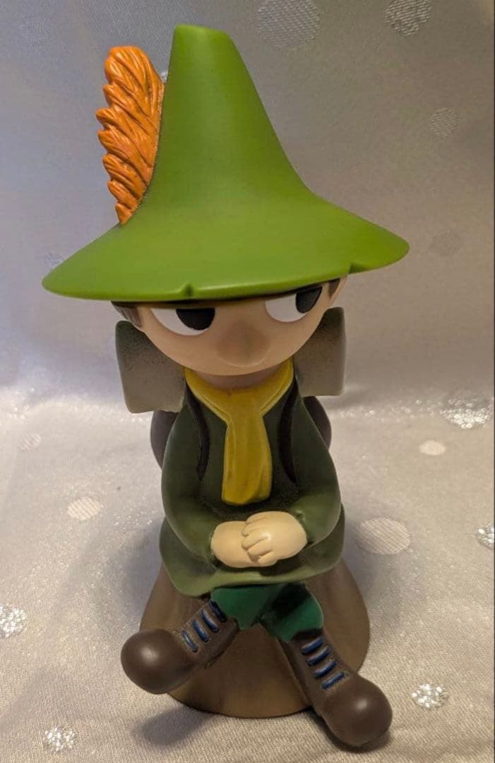 スナフキン ムーミン　Moominvalley 貯金箱　マスコット　人形
