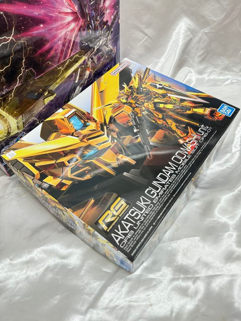 RGアカツキガンダム HGデスティニーSpecⅡ&ゼウスシルエット RGシラヌイ