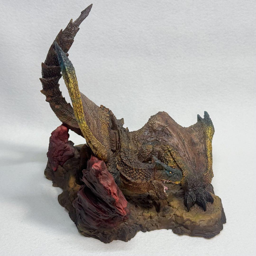 モンスターハンター　フィギュアビルダークリエイターズモデル　轟竜 ティガレックス