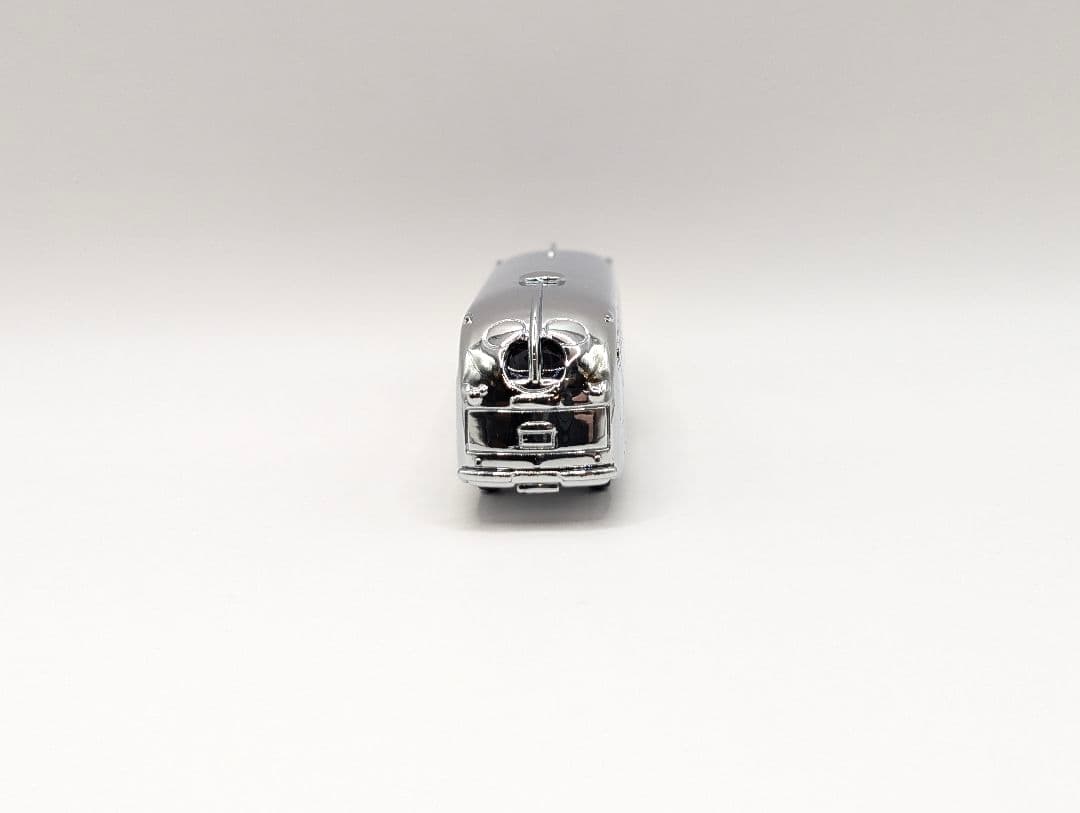 ディズニー リゾートクルーザー トミカ 銀 メッキ シルバー 限定