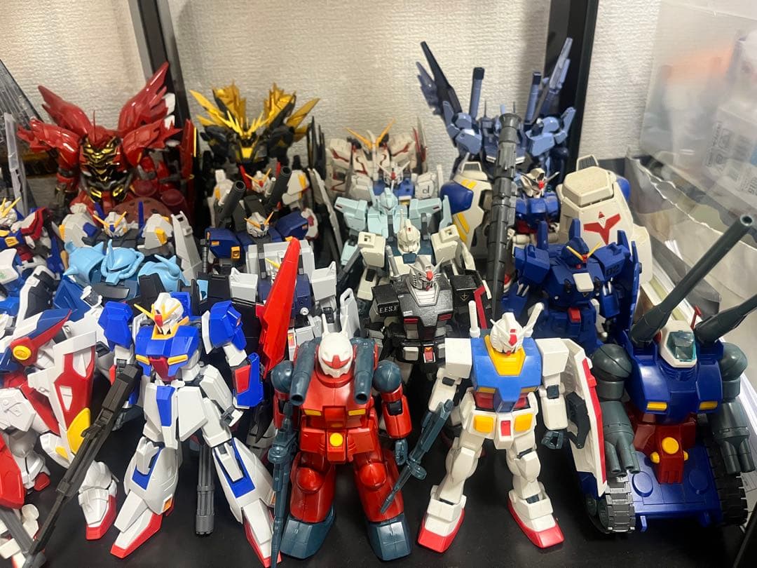ガンプラ完成品　大量処分