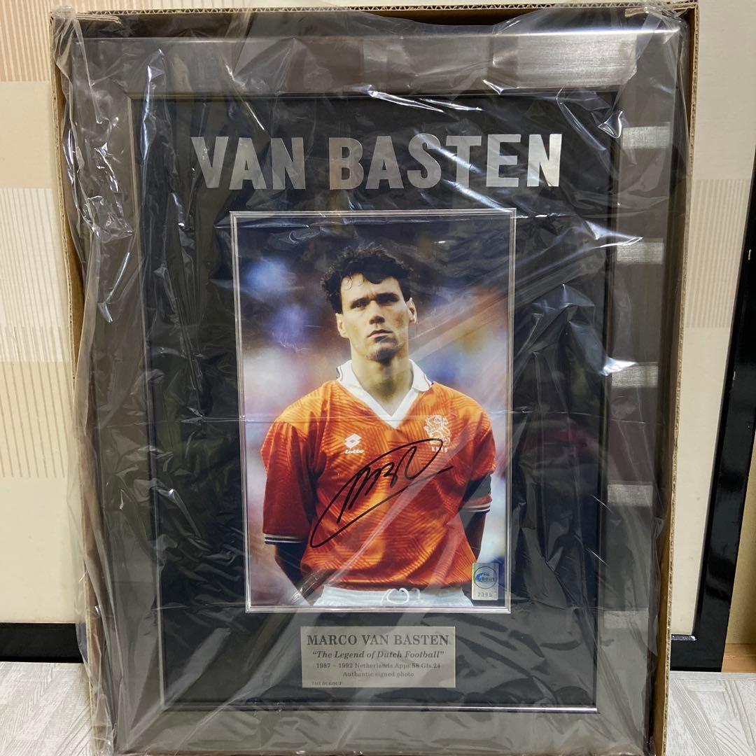 マルコ・ファン・バステン　直筆サイン入りフォト　額入り