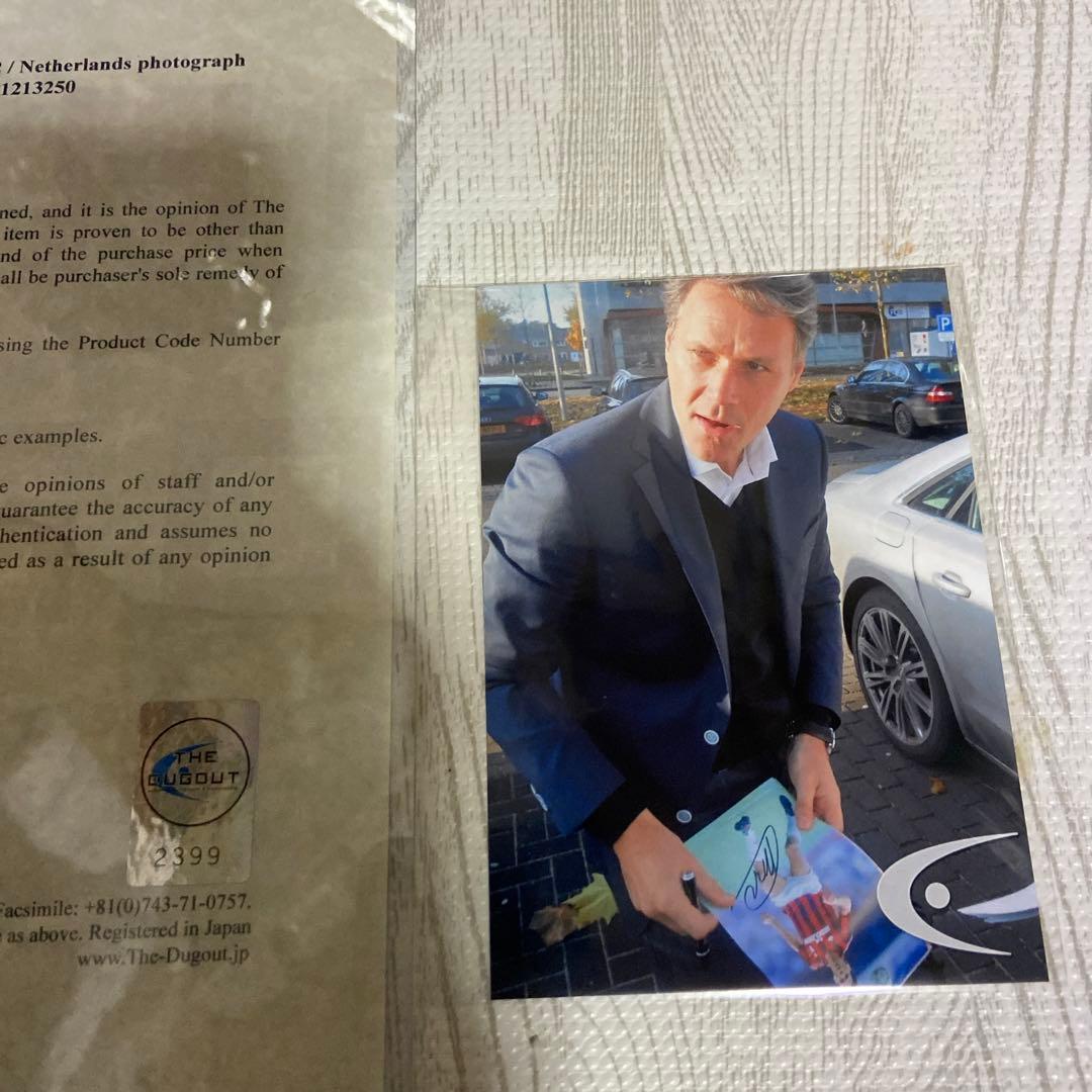 マルコ・ファン・バステン　直筆サイン入りフォト　額入り