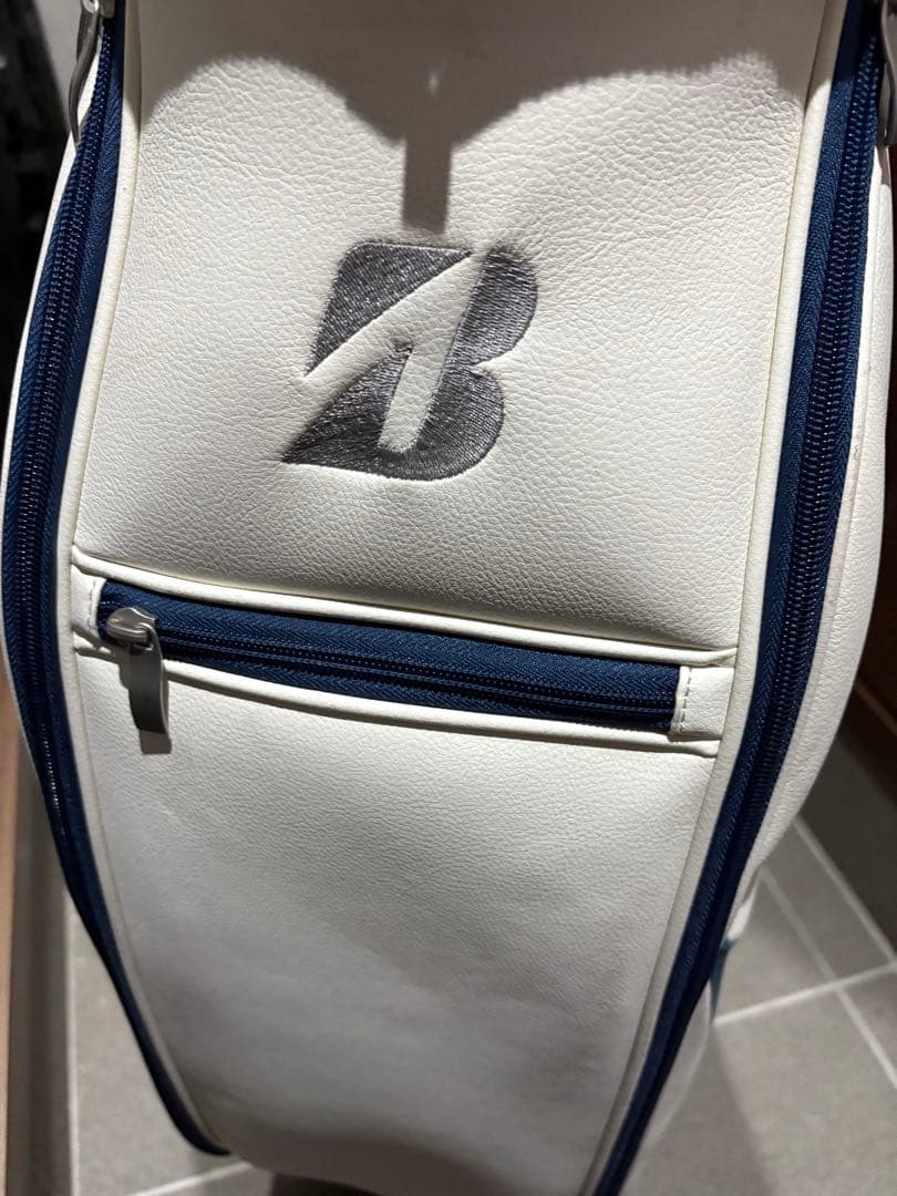 ブリヂストン ゴルフバッグ ホワイト