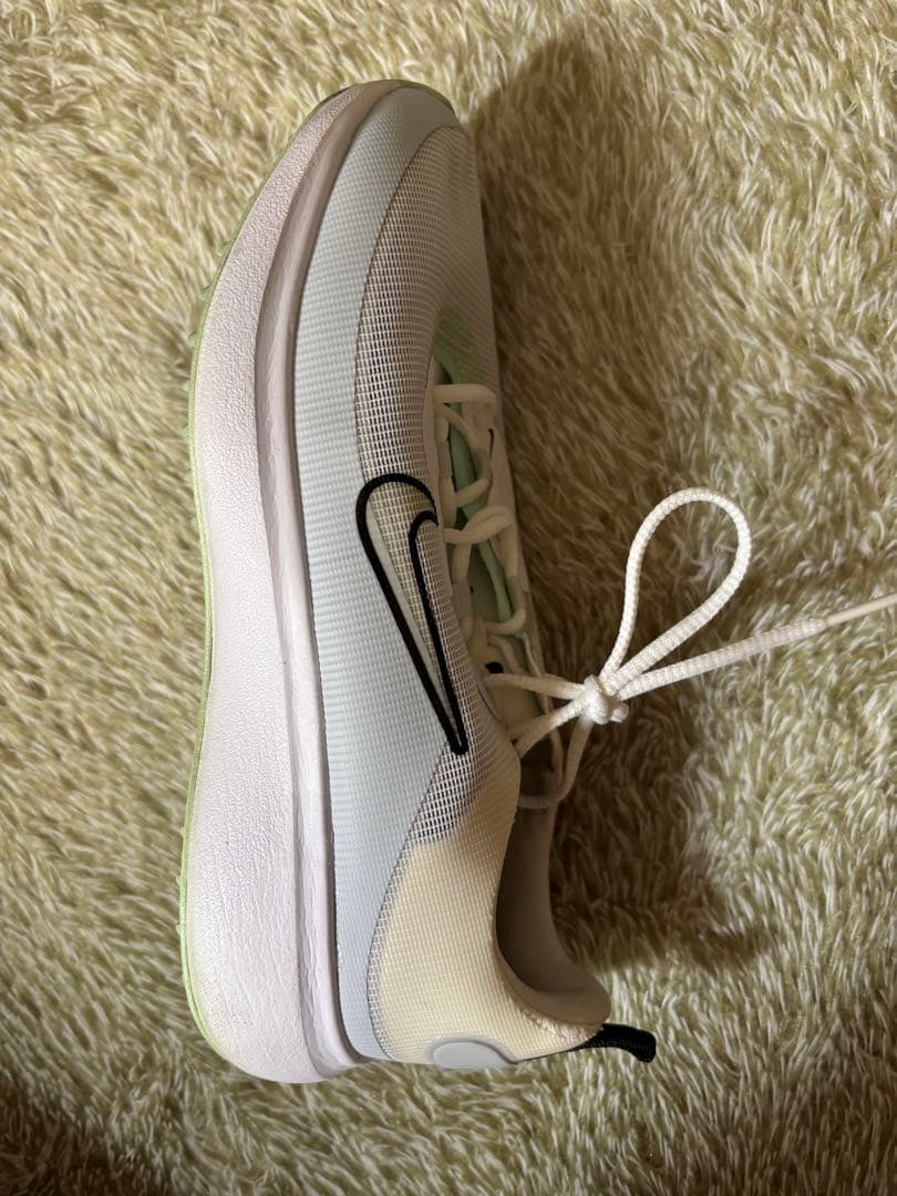 【NIKE】ホワイト/ミント シューズ