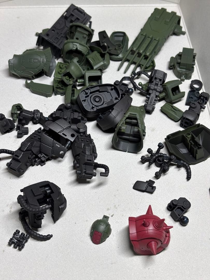 復讐のレクイエム　ザクⅡF型チャプス機全塗装完成品