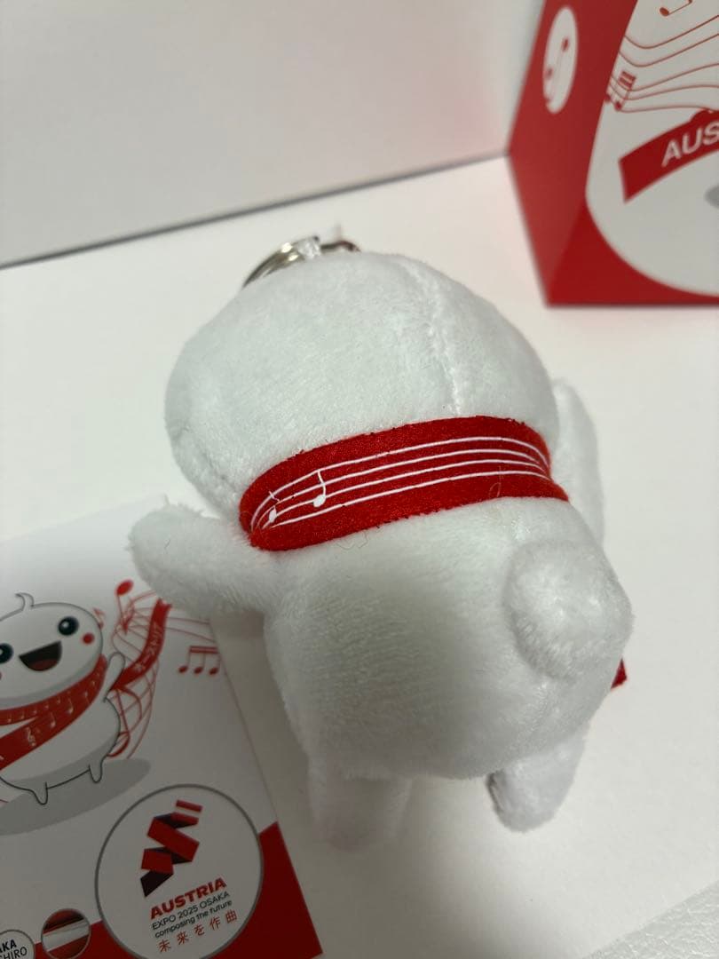 大阪　関西万博★オーストリア マスコットキーホルダー★あかしろあか