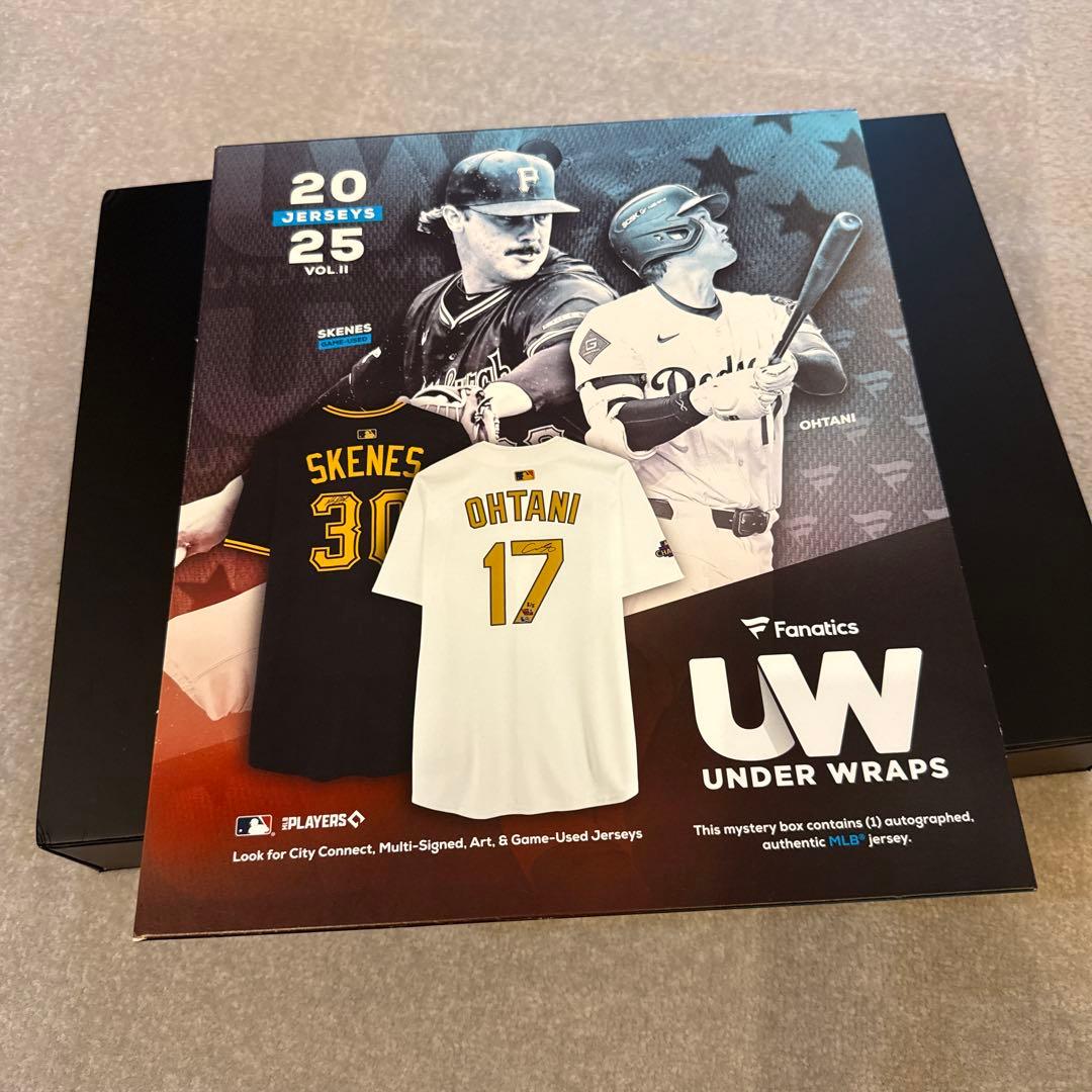 SABATHIA 直筆ユニフォーム