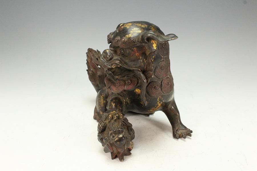 色絵銅 親子獅子 置物 24.5cmx14cm 時代物(K-XA771)