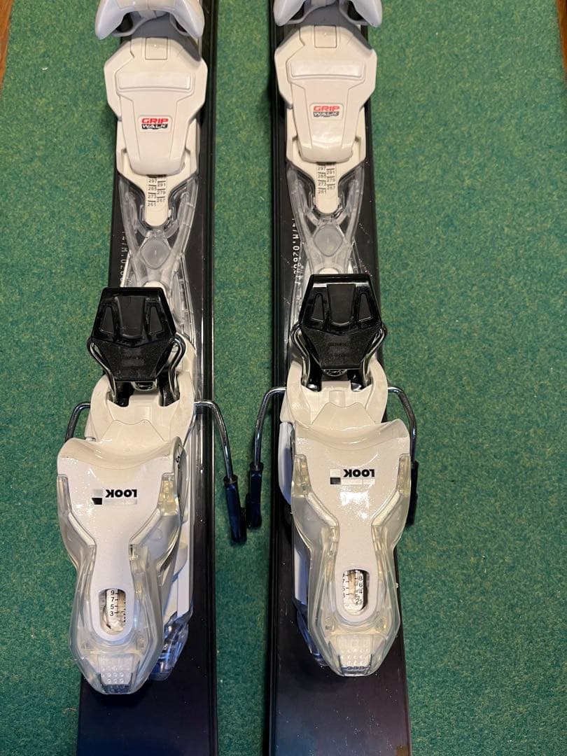 美品　COSMICSURF 147cm バインディング付き