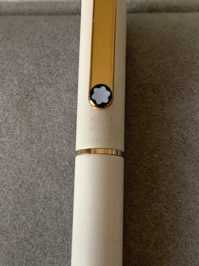 希少 モンブラン ホワイト軸 0.5シャープペンシル