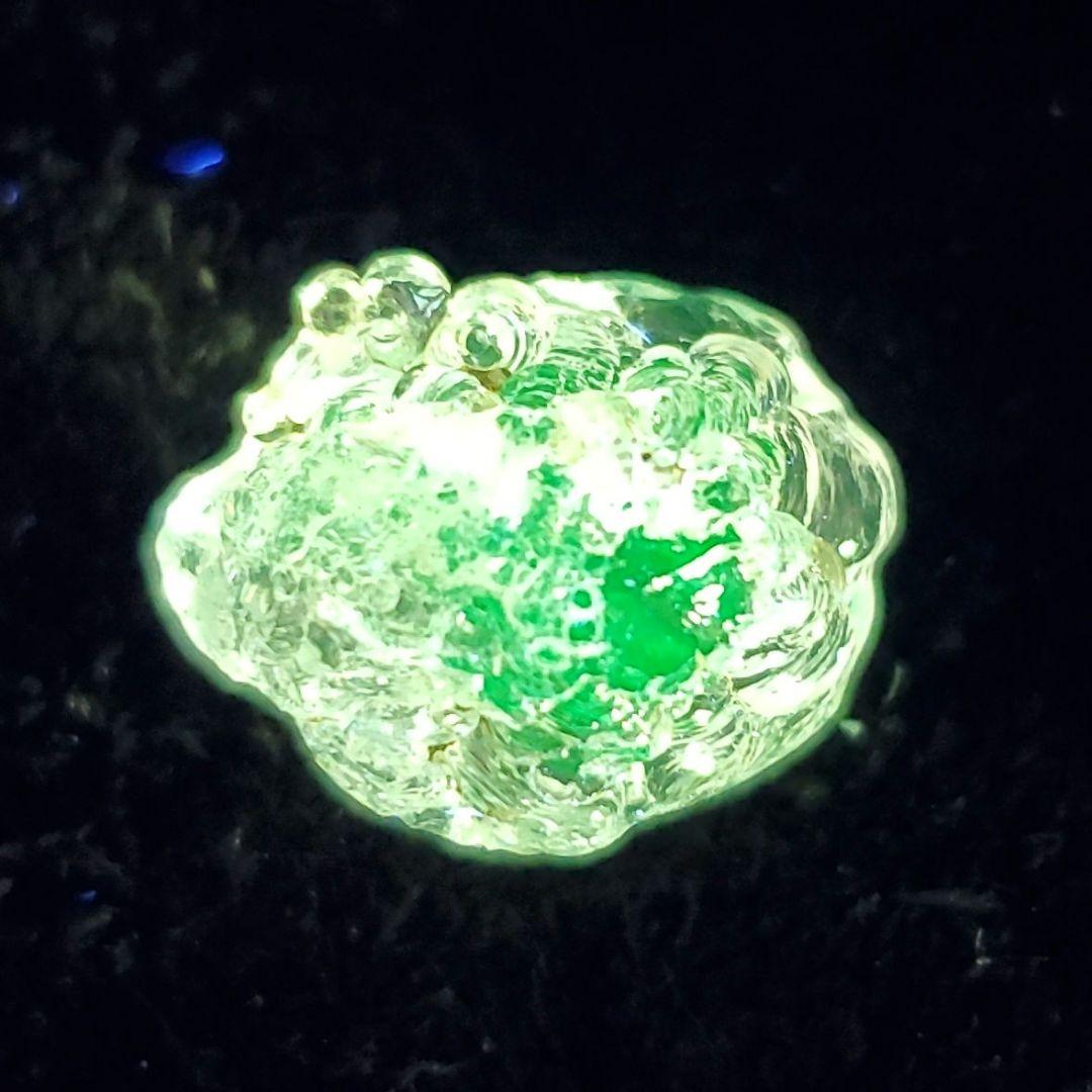 ハイアライトオパール９　メキシコ産　玉滴石　　鉱物標本