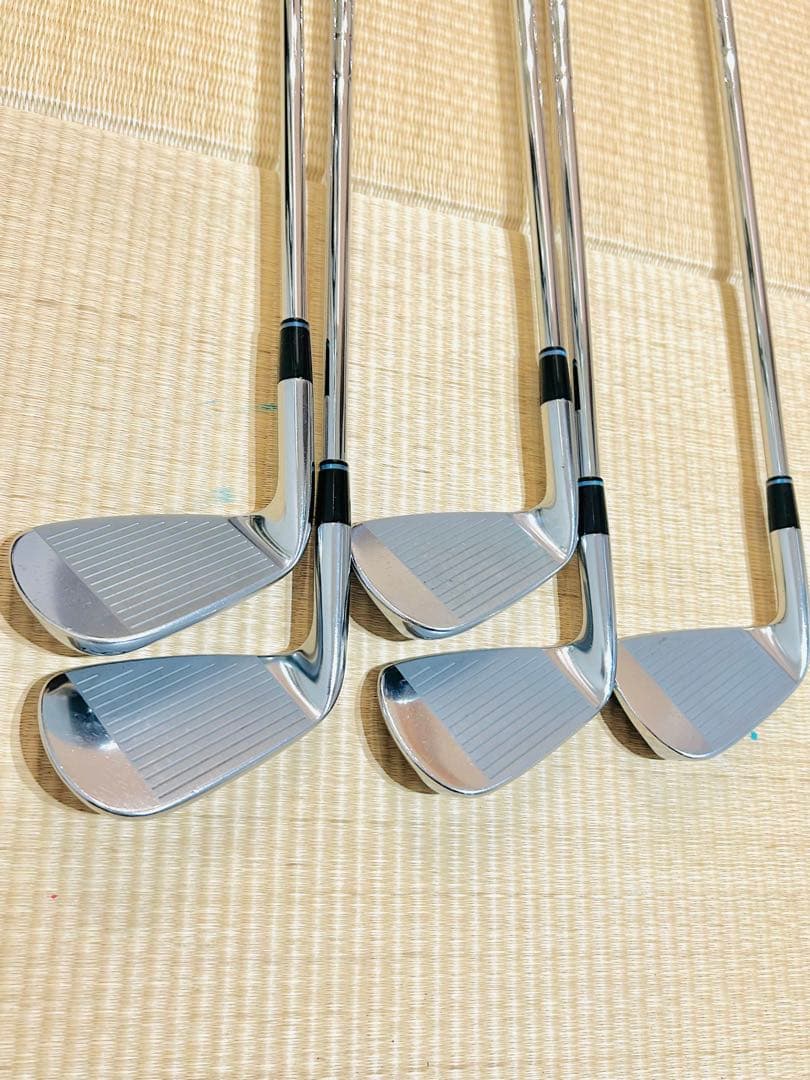 Diamana ゴルフキャディバッグ ホワイト・ブラック