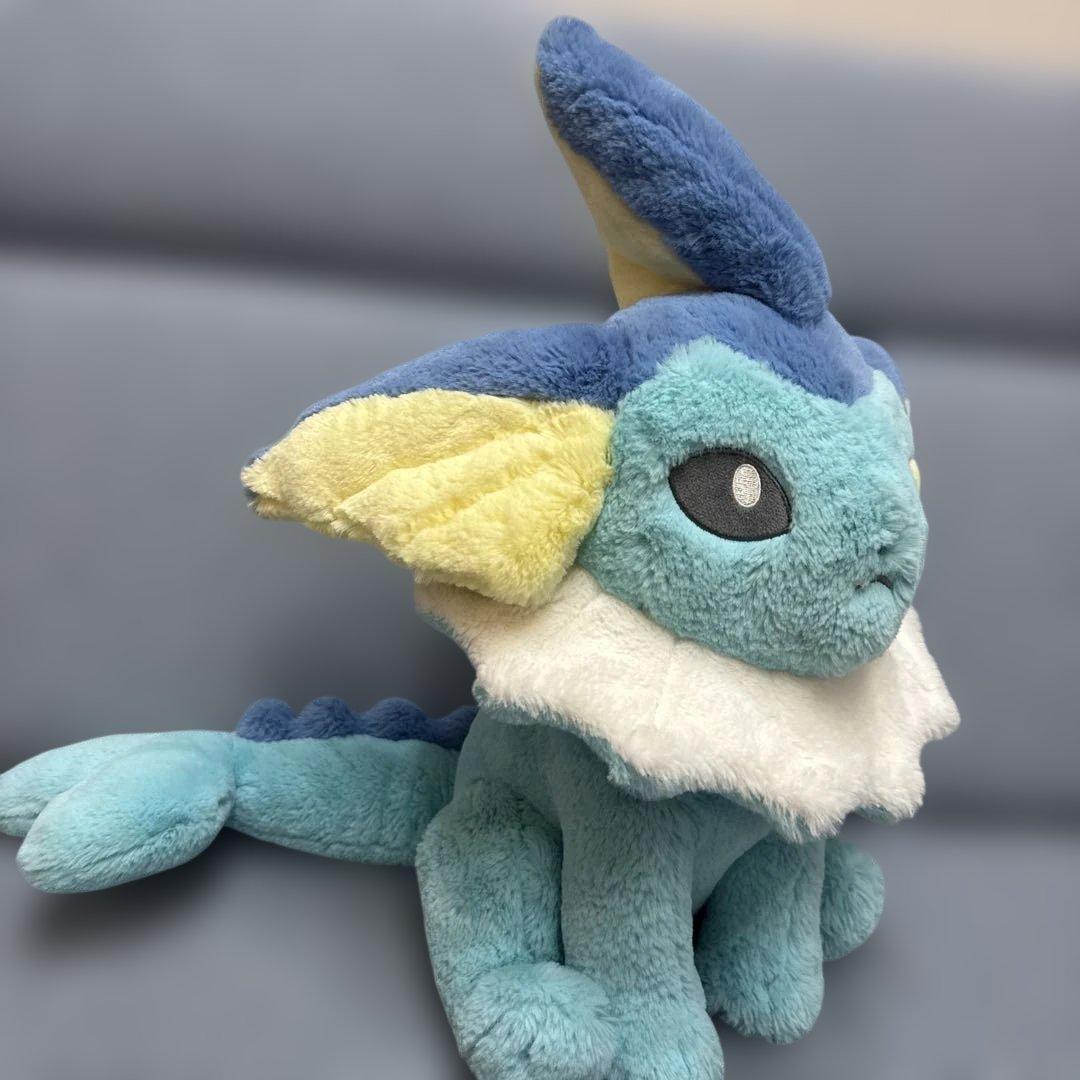 ポケモンセンター　ふわふわぬいぐるみ　シャワーズ