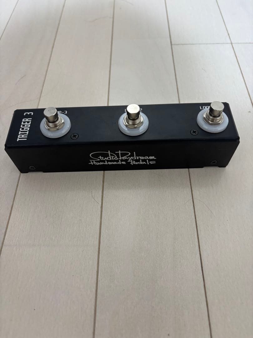 TRIGGER 3 エフェクター スイッチャー