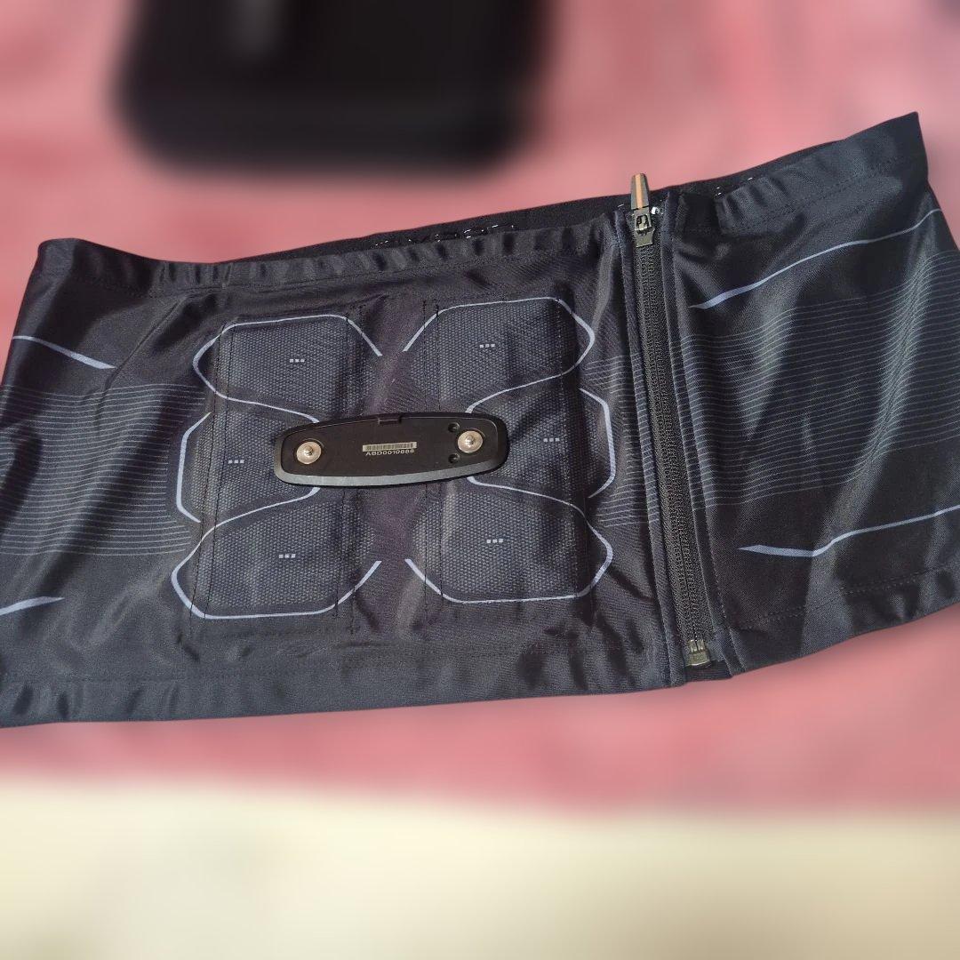 SIXPAD　シックスパッド　フットフィット　シックスパッドパワースーツ