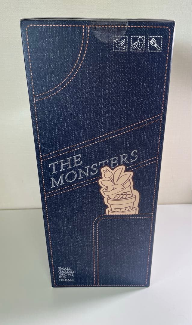 ラブブ FALL IN WILD PLUSH TOY