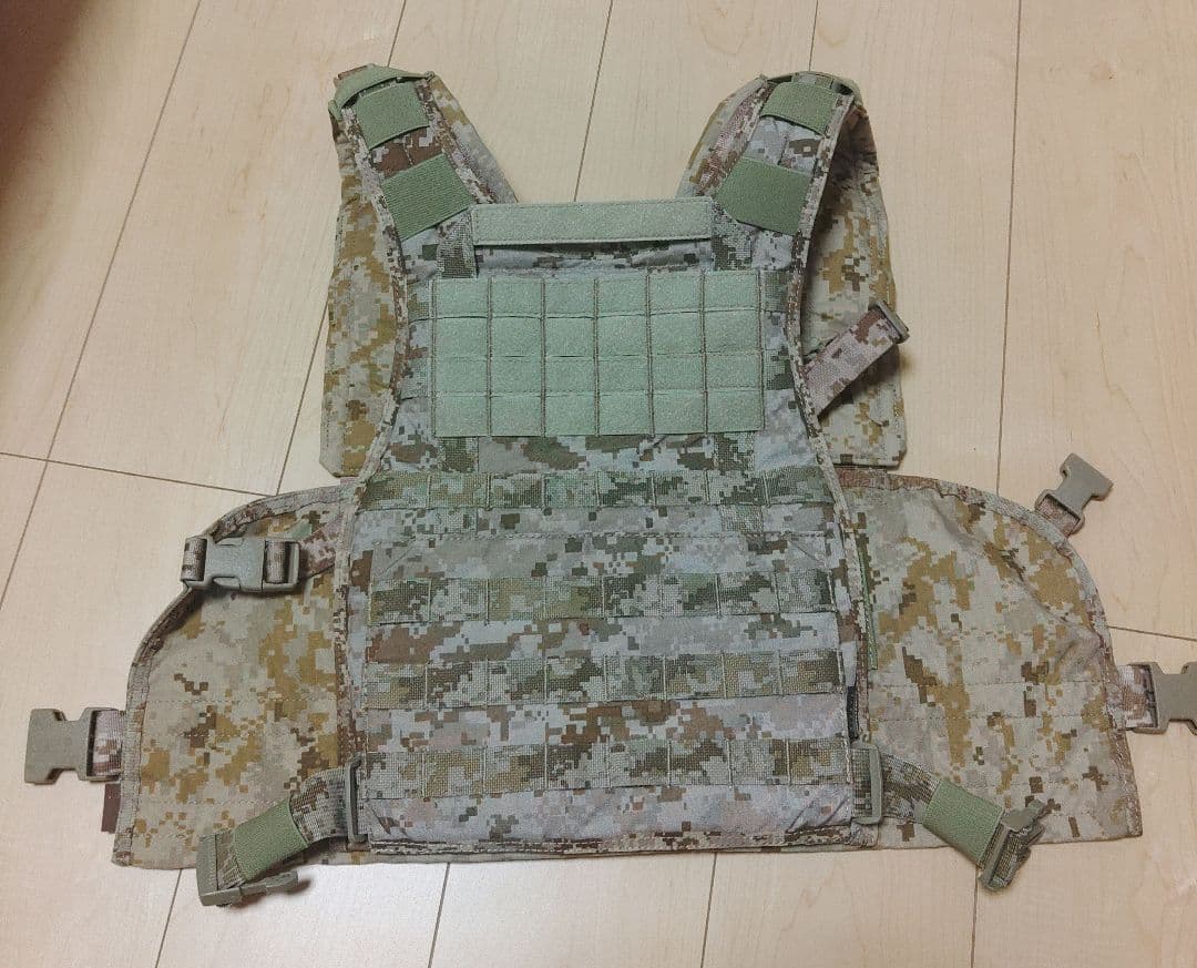 エマーソンギア　タクティカルベスト　　プレートキャリア　海兵隊