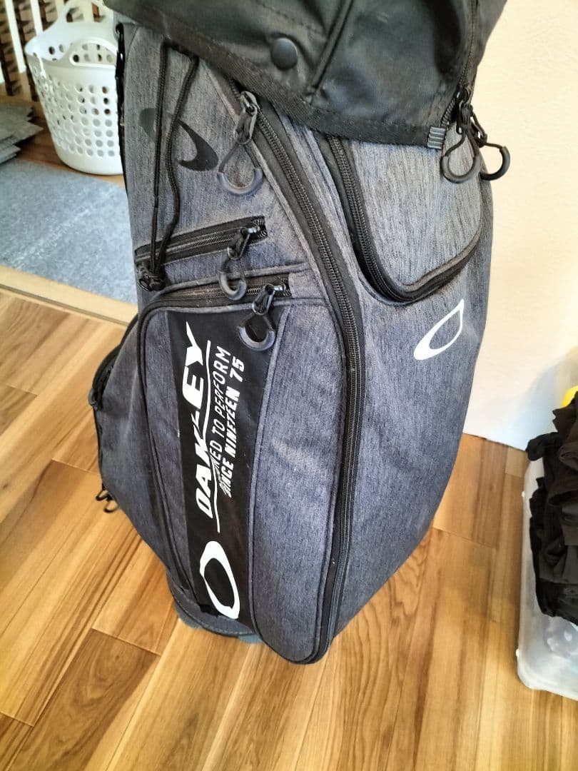 OAKLEY キャディバッグ ブラック/グレー